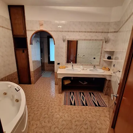 Caldinelli مورافيرا